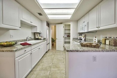 Kitchen_2
