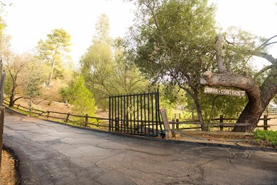 2712 Via Viejas, Alpine, CA 91901 - photo 4