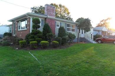 33 Rotary Dr, Johnston, RI 02919 - photo 3