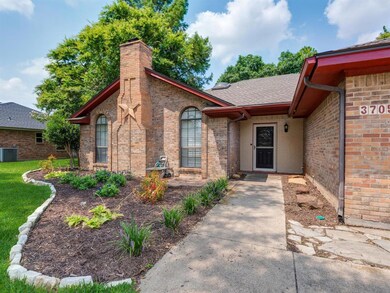 3705 Wheaton Dr, Bedford, TX 76021 - photo 4