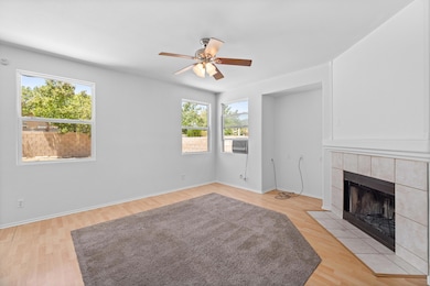 39221 Chantilly Ln-5