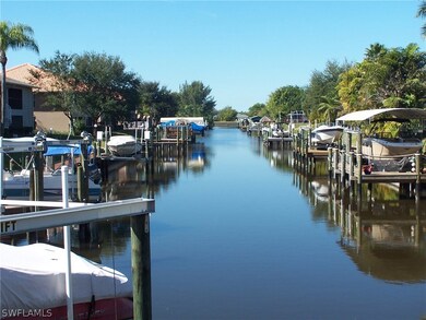 4708 SW 8th Place unit 108, Cape Coral, FL 33914 - photo 6