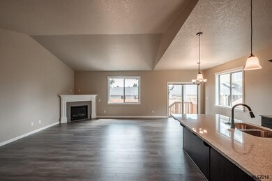 2153 NE Deciduous Ave, Albany, OR 97321 - photo 2