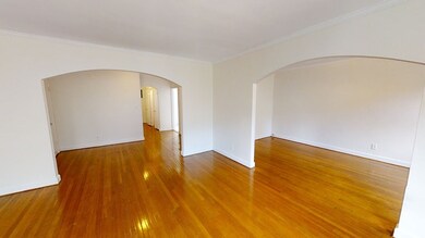 1525 Beacon St unit 4, Brookline, MA 02446 - photo 4
