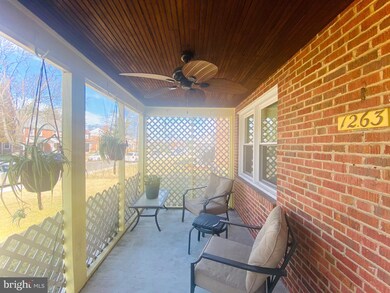 1263 Cedarcroft Rd, Baltimore, MD 21239 - photo 2