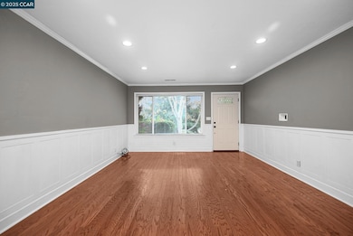 61 Fountainhead Ct, Martinez, CA 94553 - photo 6