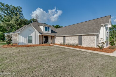 211 Lost Oak Ln, Brandon, MS 39047 - photo 4