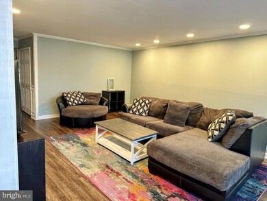 7549 Spring Lake Dr unit C2, Bethesda, MD 20817 - photo 3