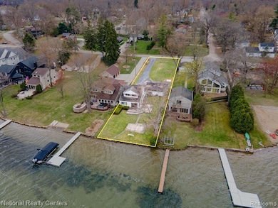 6978 Colony Dr, West Bloomfield, MI 48323 - photo 2