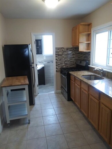 102 Oakland Ave unit 2, Jersey City, NJ 07306 - photo 2