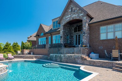 517 Hill Pointe Ln, Chattanooga, TN 37405 - photo 2