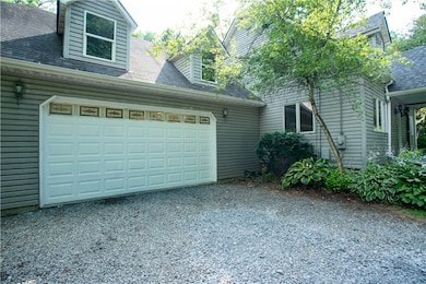 385 Wallace Run Rd, Beaver Falls, PA 15010 - photo 3