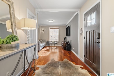 590 Forrest Dr S, Birmingham, AL 35209 - photo 2