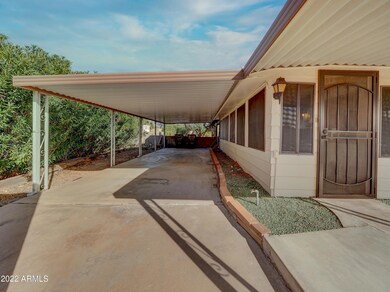 04_1. v1 - front (4 of 4)