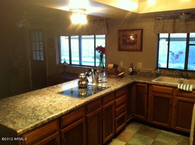 2533 E Evergreen St, Mesa, AZ 85213 - photo 4