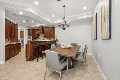 Eat-In Kitchen