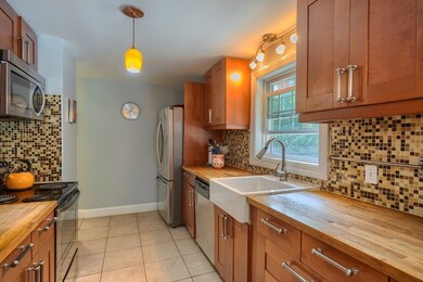 27 Eugene St, Leominster, MA 01453 - photo 5