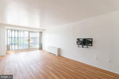 River Park unit N804, Washington, DC 20024 - photo 2
