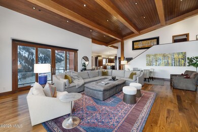 811_potato_patch_interior_living_b