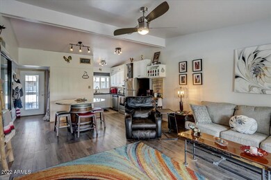 04-N Fairway Ct E-004