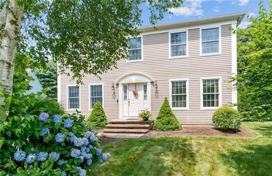 90 Foster Sheldon Rd, Wakefield, RI 02879 - photo 2