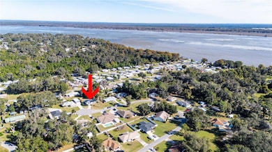 1015 Cr 463b, Lake Panasoffkee, FL 33538 - photo 2