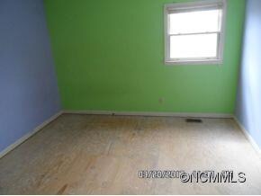 7 Sugarloaf Ln, Hendersonville, NC 28792 - photo 7