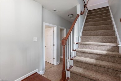 3805 Glenhaven Rd, Raleigh, NC 27606 - photo 5