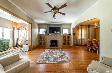 401 Lincoln Ave, Lincoln, IL 62656 - photo 6