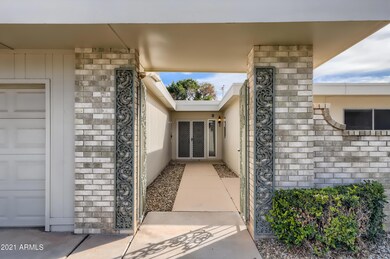 10201 W Highwood Ln, Sun City, AZ 85373 - photo 3