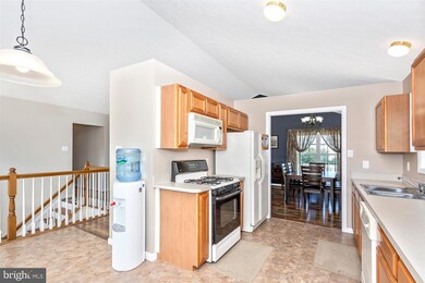 104 Kabardin Ct, Stephens City, VA 22655 - photo 6