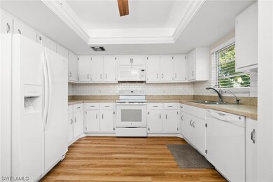 1210 Shady Rest Ln unit 13, Naples, FL 34103 - photo 7