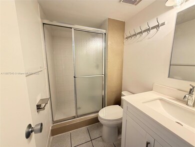 675 NW 85th Ct unit 8209, Miami, FL 33126 - photo 6