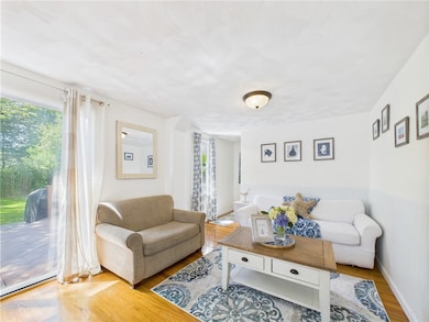 Bright and Sunny living room