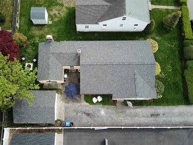 10 Manning Terrace, Newport, RI 02840 - photo 4