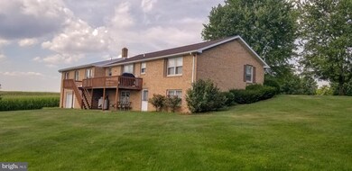 19233 Air View Rd, Hagerstown, MD 21742 - photo 6