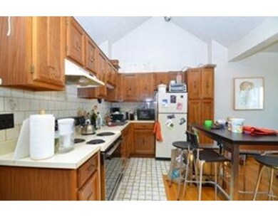 93 Hudson St unit 93B, Boston, MA 02111 - photo 3