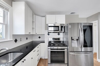 517 California St, Newtonville, MA 02460 - photo 2