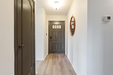 2008 Lanesboro Dr, Oklahoma City, OK 73120 - photo 6