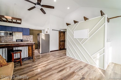 314 Half St, Monroe, MI 48161 - photo 7