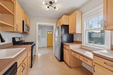 5229 29th Ave S, Minneapolis, MN 55417 - photo 7