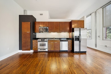 1312 Live Oak St unit 213, Houston, TX 77003 - photo 5