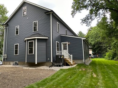 2 Dale Ct unit 2, Rochdale, MA 01542 - photo 3