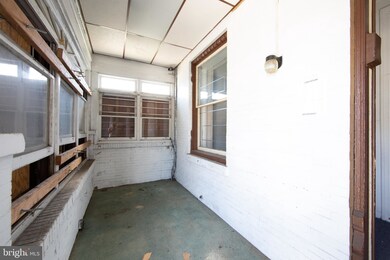 315 N 10th St, Camden, NJ 08102 - photo 4