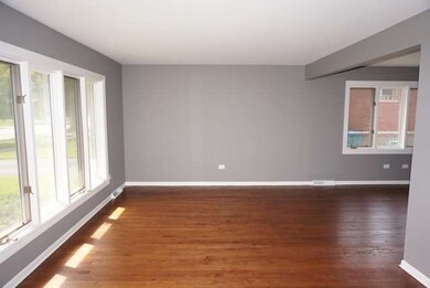 14832 Clifton Park Ave, Midlothian, IL 60445 - photo 3