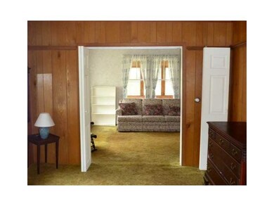 250 Chapmans Ave, Warwick, RI 02886 - photo 7