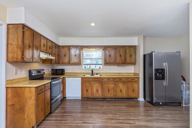 3083 Skyline Dr-17