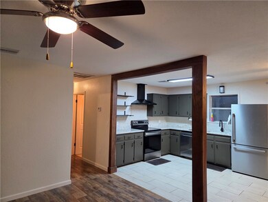 1803 S Garland Douglas Dr, Neosho, MO 64850 - photo 4