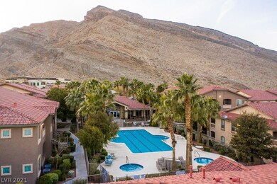 Dramatic mountain views from the community pool