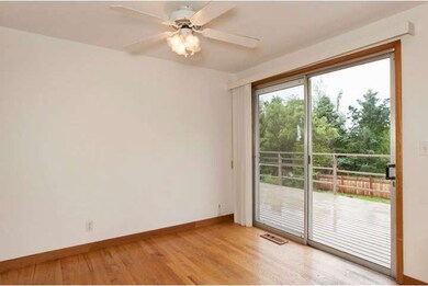 1029 Glen St, Edmonds, WA 98020 - photo 5